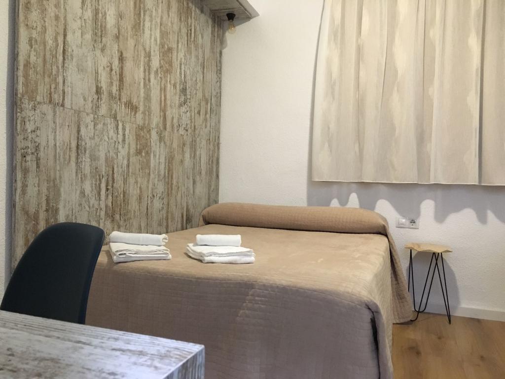 Roomconcept Hostel Santo Domingo De La Calzada Exterior photo
